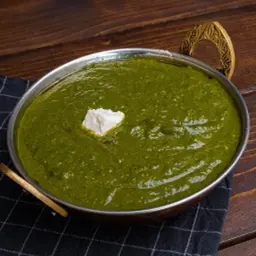 بالك بانير (سبانخ بالجبنه)